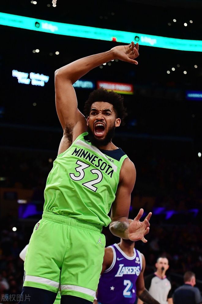 这也行？穆古鲁扎关键时刻晋级多特蒙德冲刺阶段远射贴柱，冲刺阶段明尼苏达森林狼手感冰凉的简单介绍